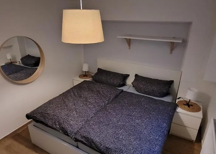 Апартаменты Schoene Grosse In Bedburg-hau Hau