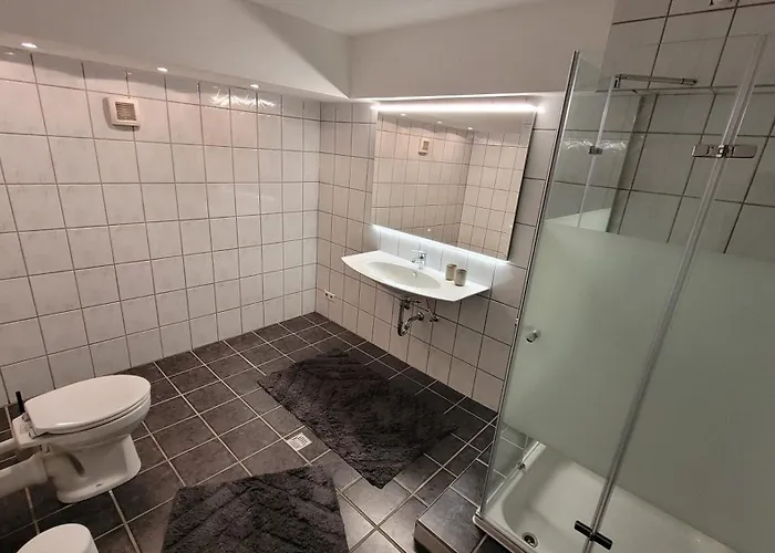 Schoene Grosse In Bedburg-hau *