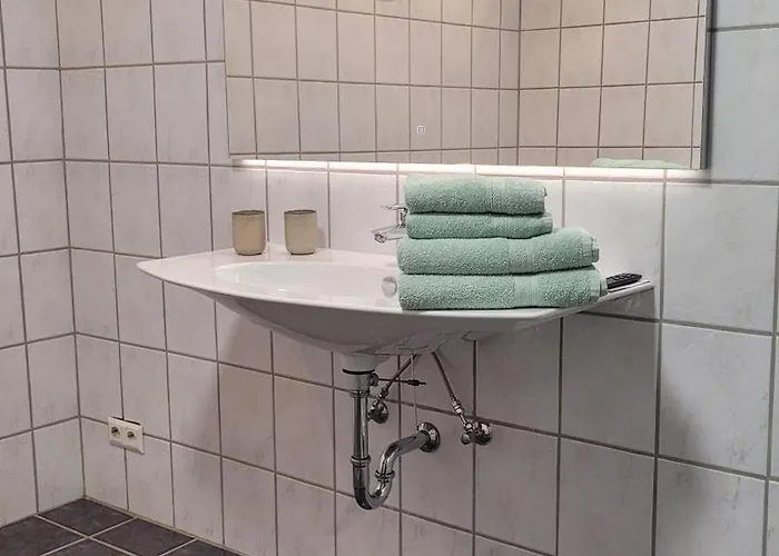 Апартаменты Schoene Grosse In Bedburg-hau *