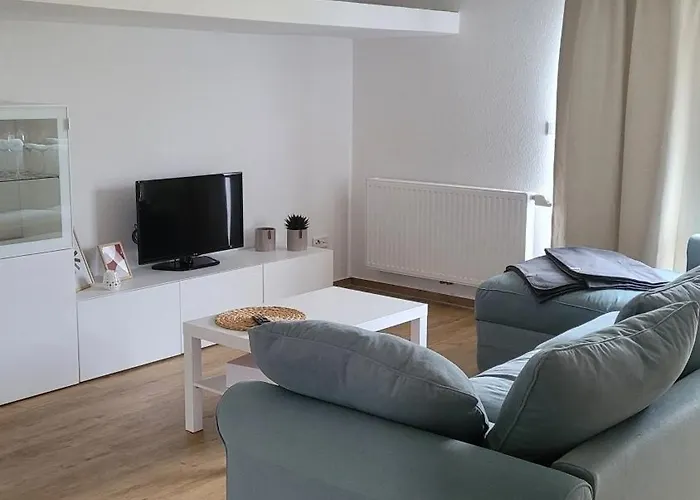 Schoene Grosse In Bedburg-hau *